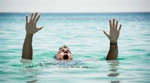 Bakıda dənizə düşən şəxs boğuldu