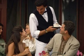 Vergi ödəməyən ofisiant toya buraxılmayacaq