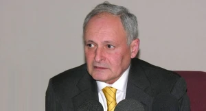 Səhiyyə Nazirliyi ləğv edilir – Daha bir nazirə böyük səlahiyyətlər veriləcək