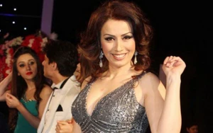 Müğənni Roza Zərgərli komaya düşüb - Hazırda vəziyyəti...