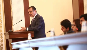 Prezidentin müşavirəsində ürəyi gedən icra başçısı haqda maraqlı faktlar