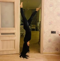 Azərbaycanlı rəqqasə paylaşdığı şəkillə hər kəsi şoka saldı