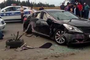 Qəzada ölən tələbə qızla oğlanın adı məlum oldu