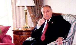 Ümummilli Lider Heydər Əliyevin anım günüdür