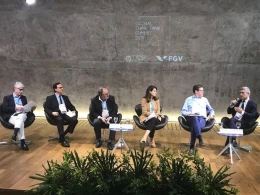 Azərbaycanlı alim Dünya Beyin Mərkəzləri Sammitində çıxış edib