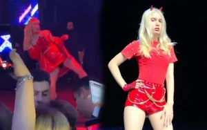 Bakıda səhnəyə çıxan Aleyna Tilkinin alt paltarı göründü