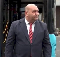 Daha bir icra hakimiyyəti ilə bağlı qalmaqal — Külli miqdarda vəsaiti ələ keçirib qaçdı (FOTO)