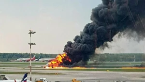 SON DƏQİQƏ: Bu ölkədə təyyarə qəzaya uğradı - Onlarla sərnişin... - VİDEO