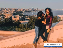 Bakıda ölən əcnəbi qızların - FOTOLARI