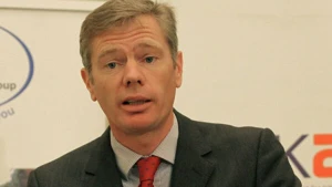 İngilis səfir İrandan  qaçdı