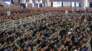 İran yenidən AYAĞA QALXDI