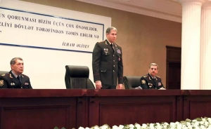 Vilayət Eyvazov polisləri topladı: Nazirdən sərt xəbərdarlıq var