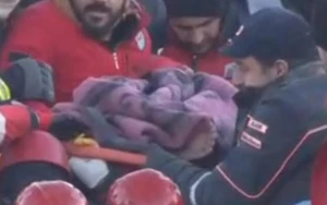 Zəlzələdən 5 saat sonra 12 yaşlı uşaq xilas edildi - Video