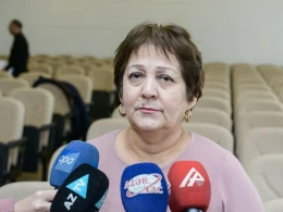 Mərkəz Çindən onlayn sifarişləri dayandırmağı məsləhət görüb