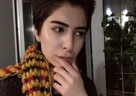 LGBT üzvü olan qız Bakıdakı “zəncirli günlərindən” danışıb