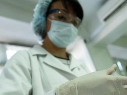 Ölümcül parazit:göstərmir, orqanizmi yavaş-yavaş məhv edir