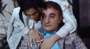 Rəqsanə həyat yoldaşı ilə yataq videosunu yaydı - Şok