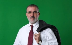 “Məzahir Pənahovu feysə baxmağa qoymamaq lazımdı“