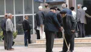 Nazirlik pensiyaçılara müraciət etdi - SƏBƏB