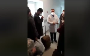 Astara xəstəxanasında biabırçılıq: "İrandan gələnləri saatlarla gözlədiblər" - VİDEO