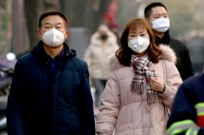 Təhlükə böyüdü: Əhalisi 265 milyon olan ölkədə koronavirus yayıldı