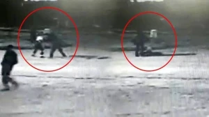 Şəhərin mərkəzində qadınlara qarşı əxlaqsızlıq kameraya düşdü