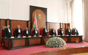 Konstitusiya Məhkəməsinin seçkilərlə bağlı İCLASI BAŞLADI