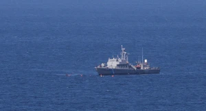 Türkiyə hərbçiləri yunan gəmisini belə qovdu 