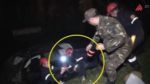 Dəhşətli qəzanın videosu:Sürücünün meyiti belə çıxarıldı