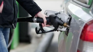 ŞAD XƏBƏR: Sabahdan Azərbaycanda benzinin qiyməti ucuzlaşacaq