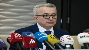 Operativ qərargah: “Evdə və digər şəraitdə tədris edilən dərslər dayandırılmalıdır“