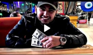 Nərmanov icra başçısının oğlu əlində 20 min dollar və qolunda 130 min manatlıq saatla POZ VERDİ VİDEO+FOTO