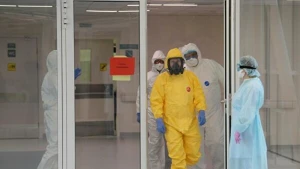 Putinin koronaviruslu xəstə ilə ünsiyyəti səs-küy yaratdı - "Təəccübləndim"