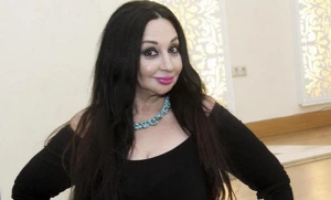 56 yaşlı Xalq artisti karantində BELƏ RƏQS ETDİ — VİDEO