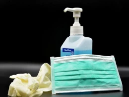 Tibbi maskaya spirt hopdurmaq lazımdırmı? - Həkim izah edir