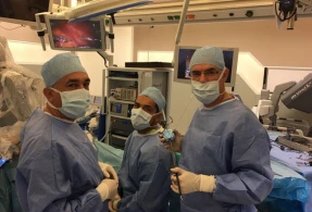 Kişilər ölməyə razı olurlar, amma xayalarını aldırmağa yox - Türkiyəli uzman uroloqdan şok açıqlamalar