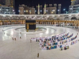 Karantin dövründə Kəbədə Ramazan ayının ilk namazı - FOTO