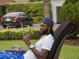 “Virusu ölkəyə mən gətirmədim, yardım da etmirəm”