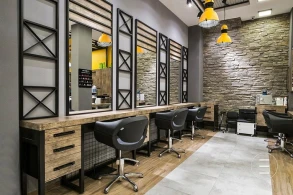 Ticarət obyektləri, bərbərxanalar və gözəllik salonları bu tarixdə açılır