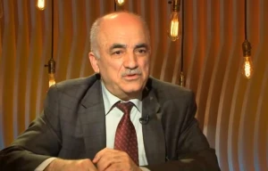 "Yumşalmalar ləğv edilsin, karantin yenidən sərtləşdirilsin" — Baş infeksionist