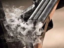 Azərbaycanda dəhşətli qətl: 47 yaşlı kişi maşınında güllələnərək öldürüldü