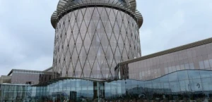 "Xəzər TV"də məşhur verilişin yayımı dayandırıldı (AÇIQLAMA)