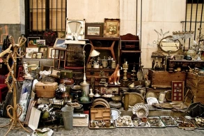 Köhnə və xarab əşyaları evdə saxlamayın! BƏDBƏXTLİK gətirir