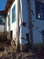 Lerikdə bir ailə evsiz və köməksiz qalıb: "Yardım edin cənab Prezident!"