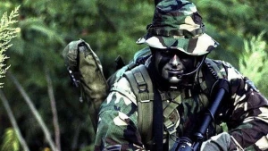 Azərbaycan əsgəri erməni səngərinə girdi - DƏHŞƏTLİ AN