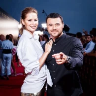 "Qızım mənimlə yaşayır, söhbət burada bitsin" - Alyona Emindən boşanmağından DANIŞDI