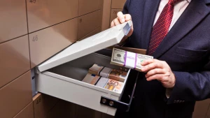 Bağlanan banklarda pulu olanlara xəbər var: NAĞDSIZ ÖDƏNİLƏCƏK