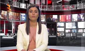 Telekanalda biabırçılıq! Aparıcı verilişi çılpaq çıxdı