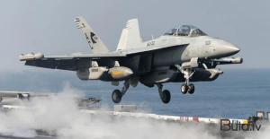 TƏCİLİ: Müharibə başladı - ABŞ qırıcıları İran PUA-sını VURDU