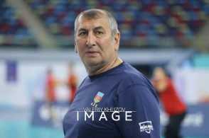 "Əlimi stola çırpıb deyə bilmərəm ki, bunu etməlisən ..." - Faiq Qarayevlə "65"in söhbəti